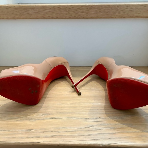 Authentic Louis Vuitton stiletto heels  - New Very Prive style - 120 patent - Picture 7 of 13